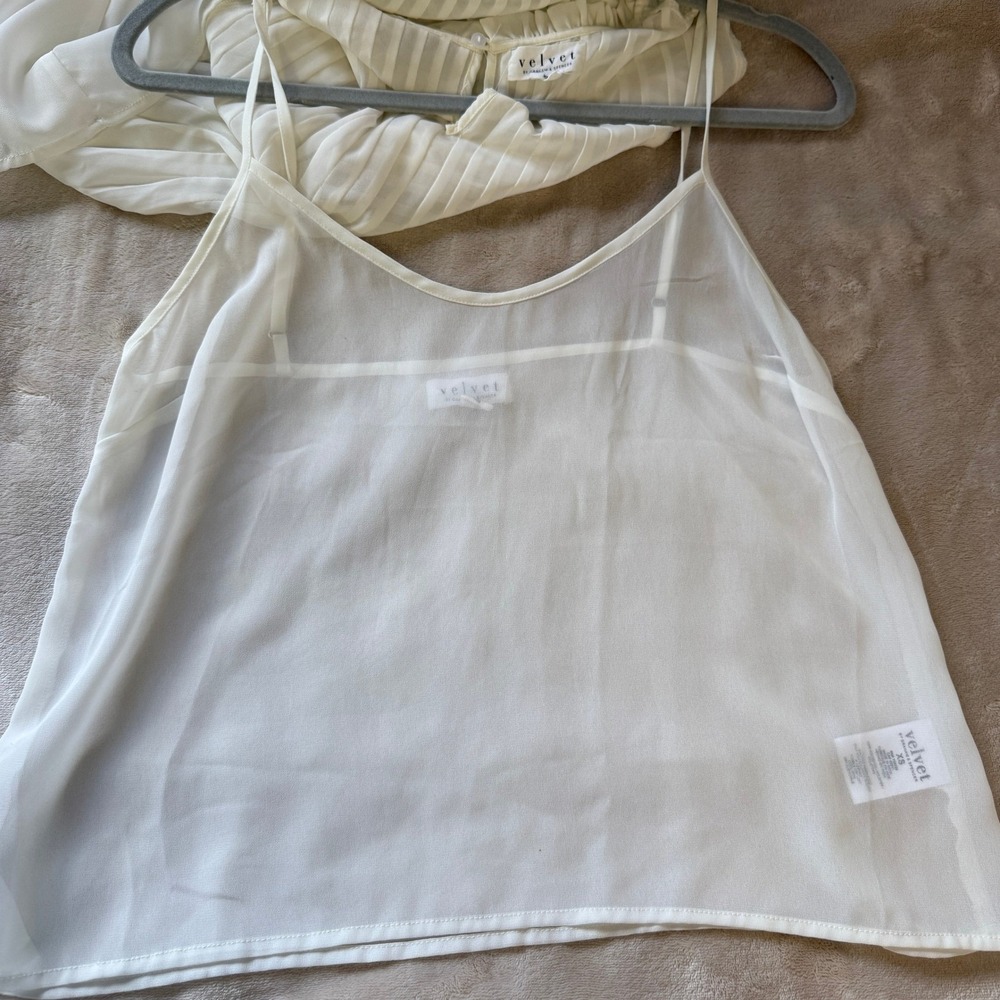 Velvet by Graham & Spencer Ivory Sheer Pleated Ruffle Long Sleeve Blouse XS - Picture 5 of 7